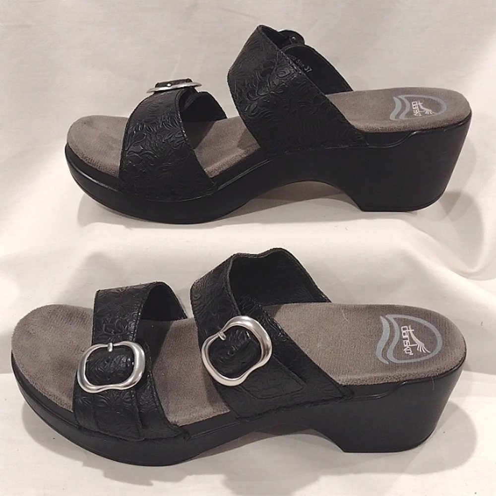 Dansko Sophie Buckle Leather Platform Slides Embossed Leather EU 37 NWOB